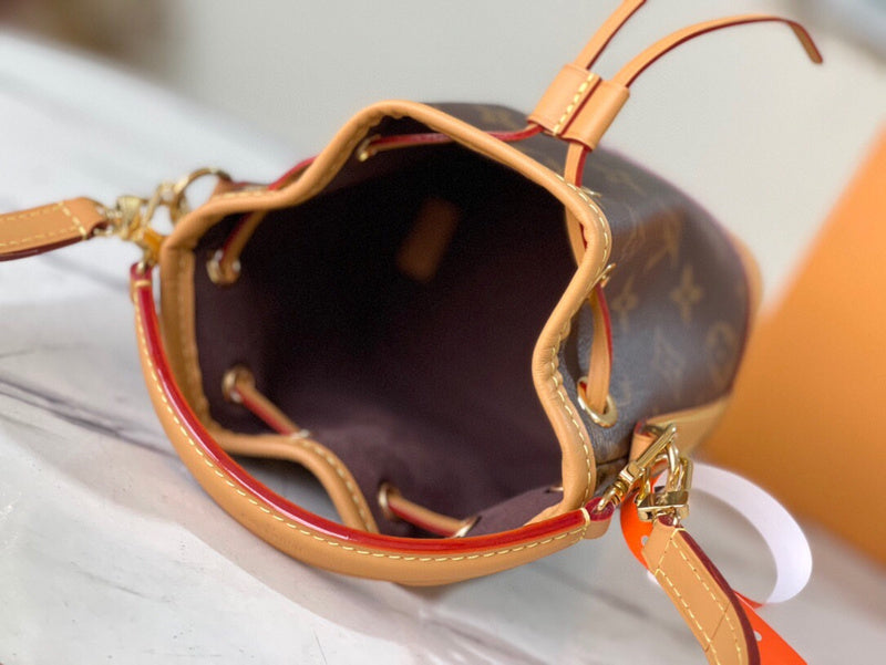 Fashion Lu-Vi bags - 4664