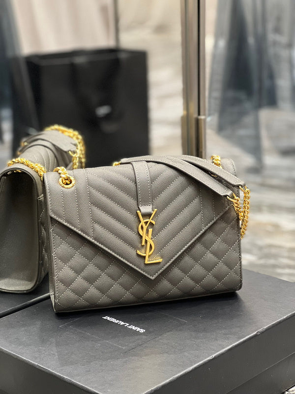 Amelia - YSL Bag - 1895