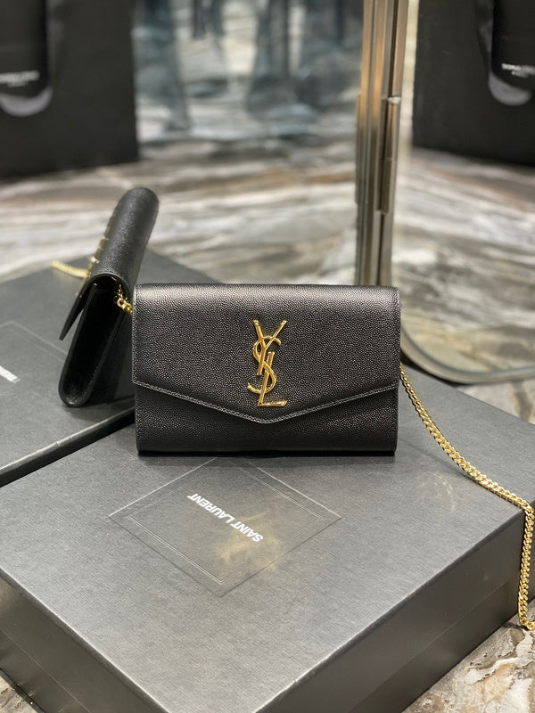 Amelia - YSL Bag - 1804