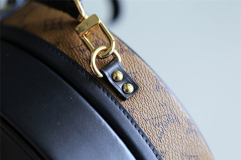 Fan Fashion Lu-Vi bags - 8320