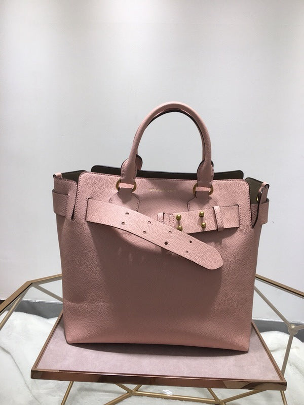 Burberry Bags - Bagsattire   371