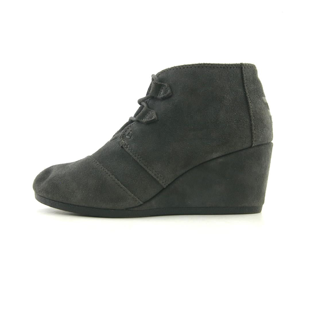 TOMS .