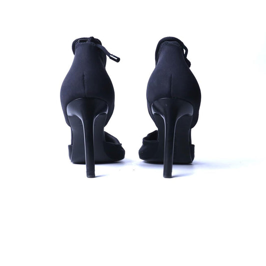 STRADIVARIUS .