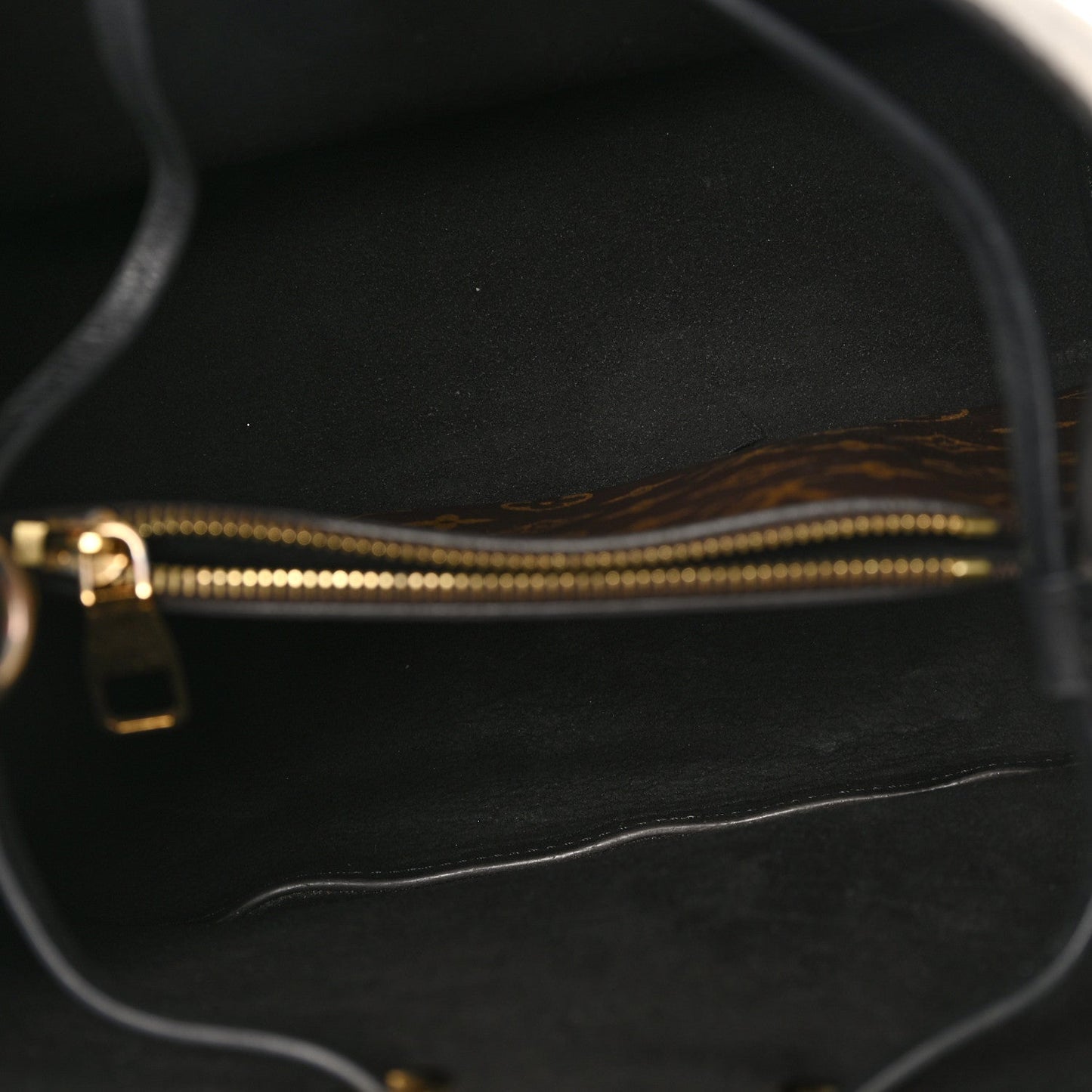 Louis Vuitton Monogram Neonoe MM Black