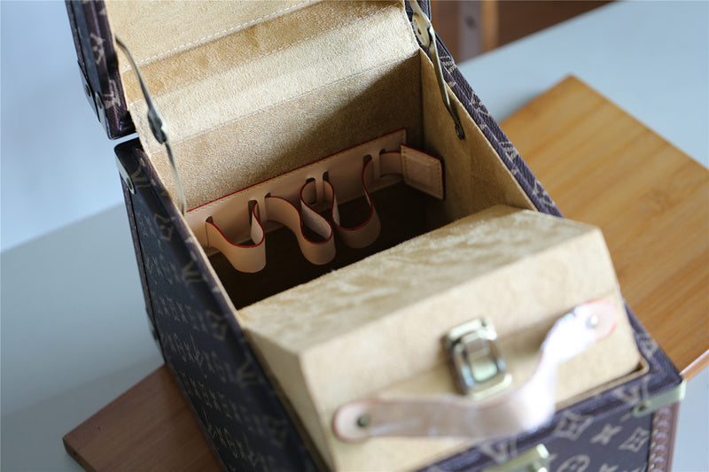 Fan Fashion Lu-Vi bags - 9512