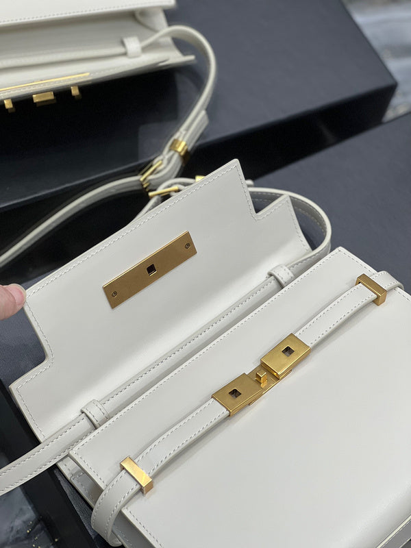 Amelia - YSL Bag - 3994