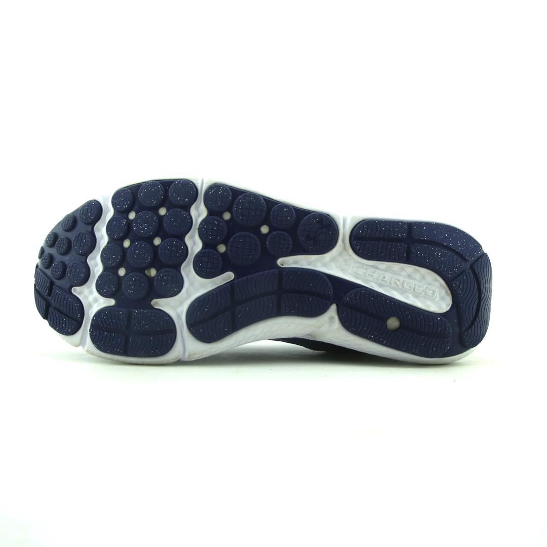 UNDER ARMOUR CHARGED ASSERT 10