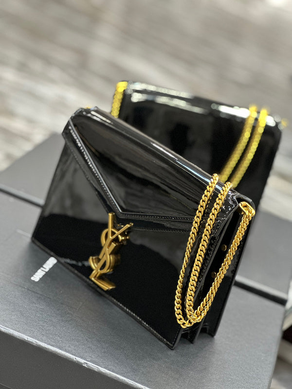 Amelia - YSL Bag - 3974