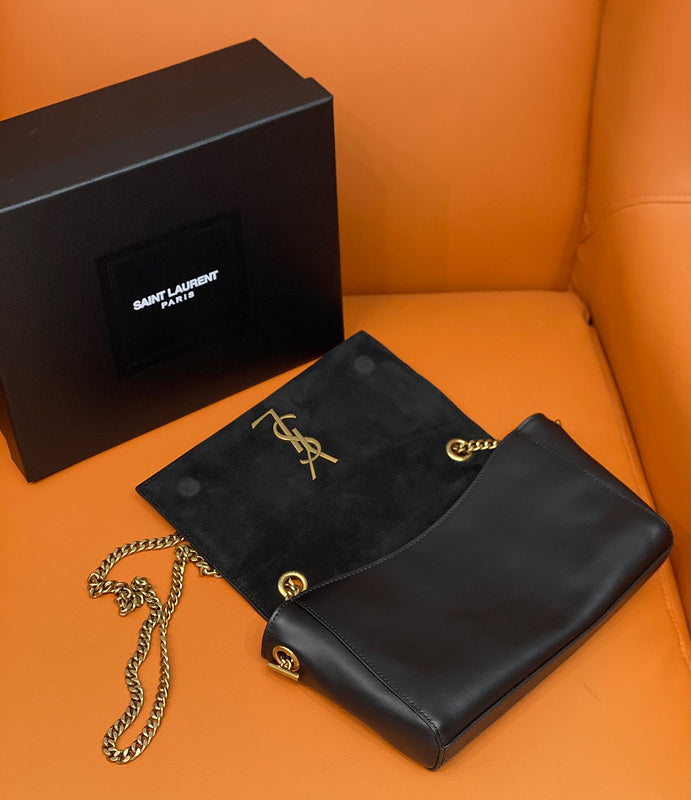 Amelia - YSL Bag - 2034