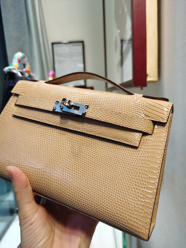 Amelia - HMS Bags - 1569