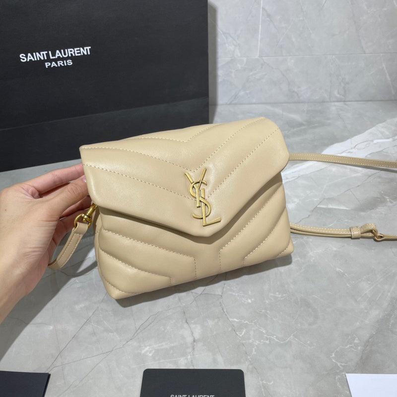 Amelia - YSL Bag - 2405