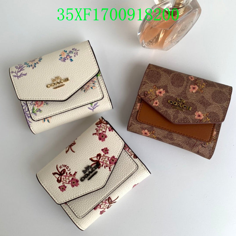 Amelia - CAH Wallet - 088