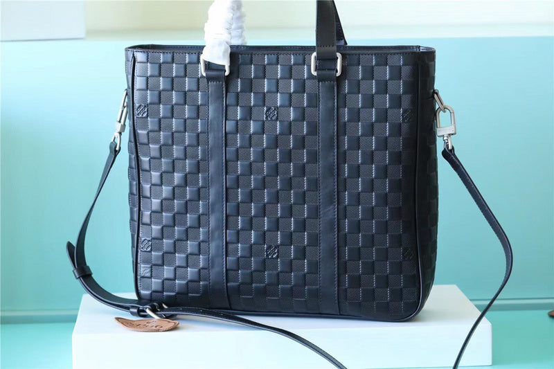 Fan Fashion Lu-Vi bags - 9799