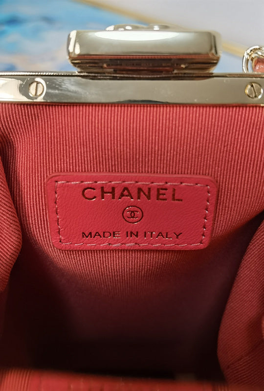 Wellow Bags - Chanel - Bags  - 410