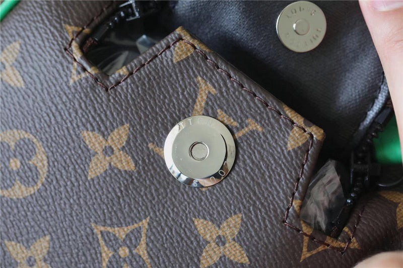 Fan Fashion Lu-Vi bags - 10662