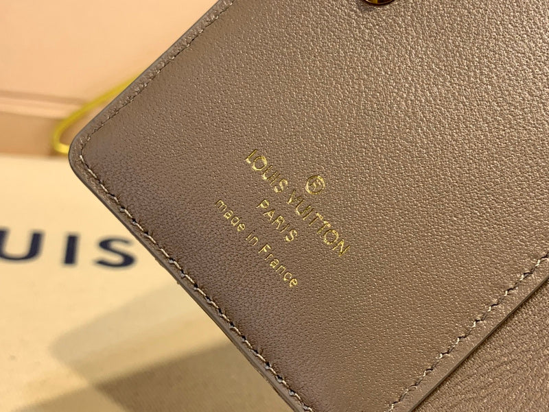 Glami-i LOV Wallets - 332