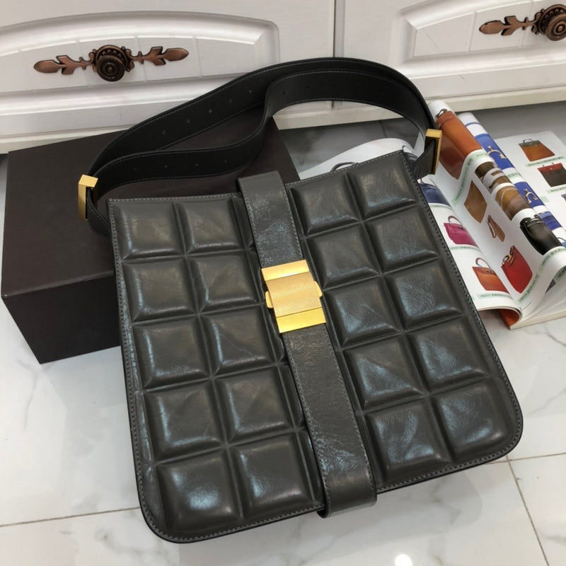 B-VENETA STYLISH HANBAGS FOR WOMEN - 369