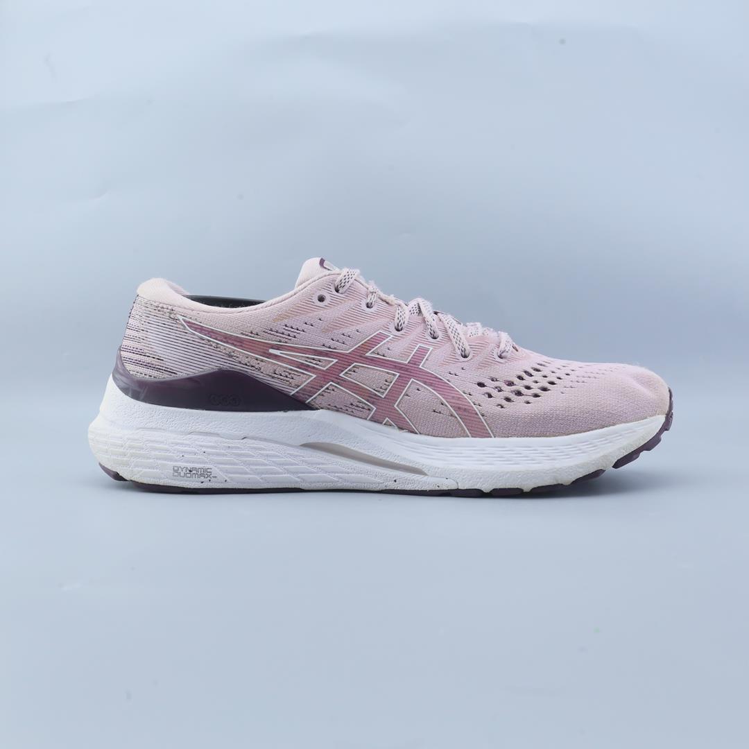 ASICS GEL KAYANO 28