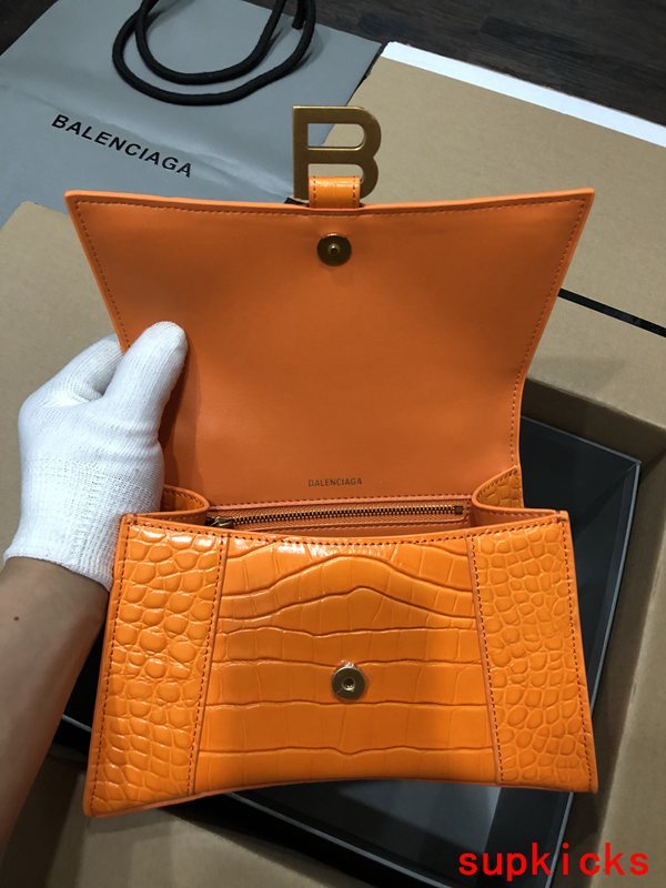 Amelia- BG Hourglass Bags - 121