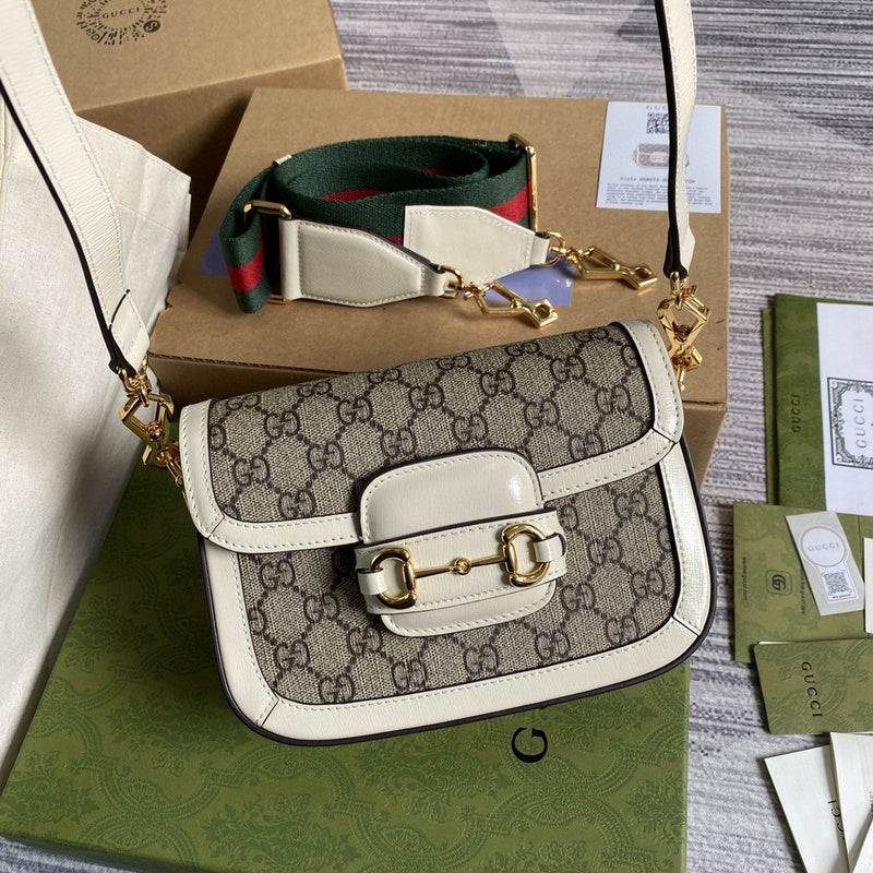 Amelia- GUKI Bags - 2011