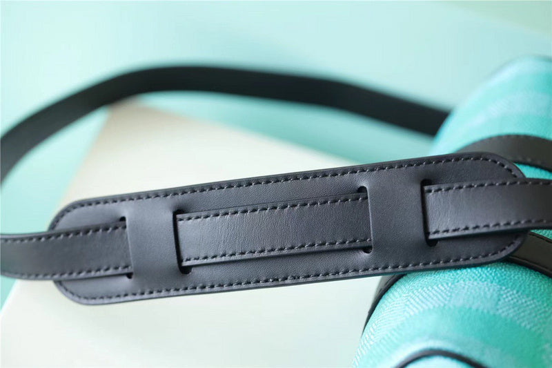 Fan Fashion Lu-Vi bags - 11264