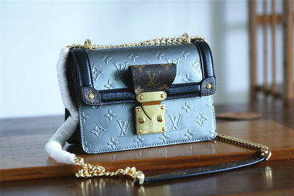 Fan Fashion Lu-Vi bags - 8048
