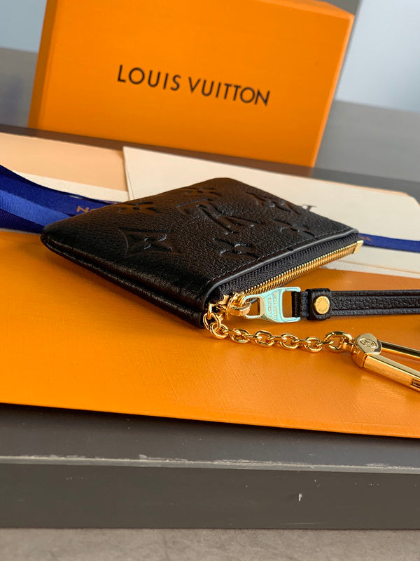 Glami-i LOV Wallets - 470