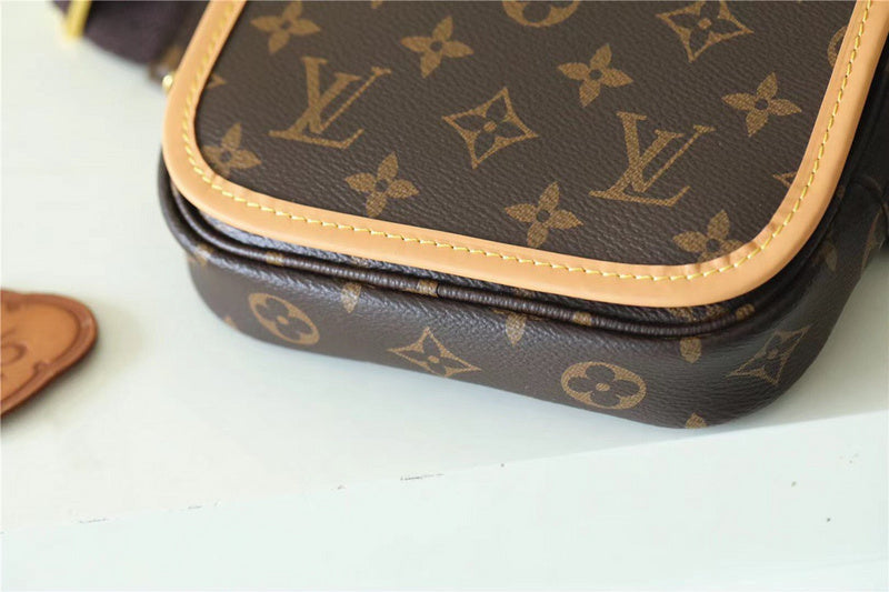 Fan Fashion Lu-Vi bags - 10008