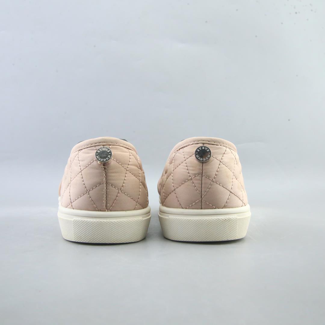 STEVE MADDEN ECENTRCQ