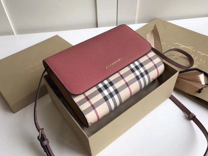 Burberry Bags - Bagsattire   485