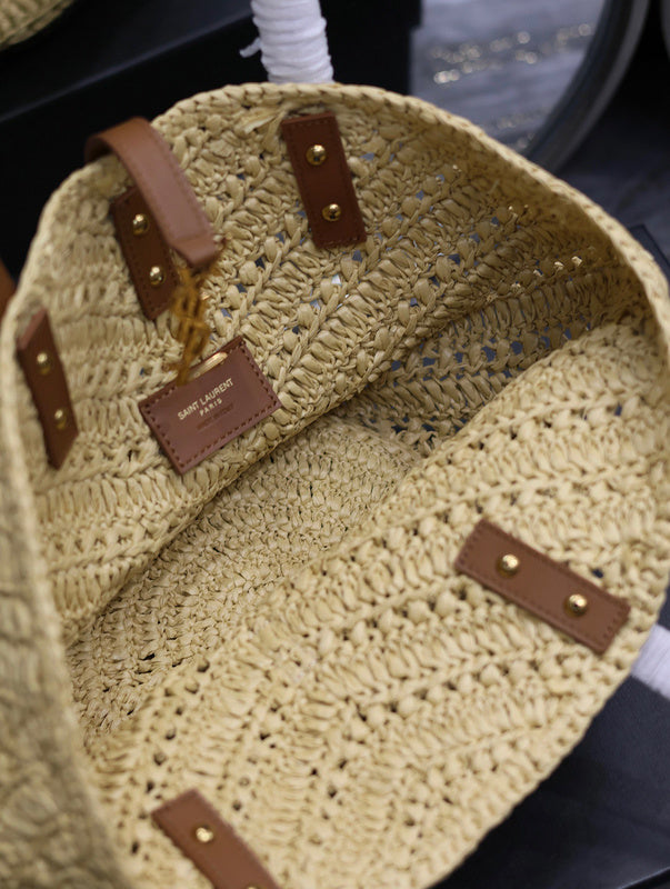 Amelia - YSL Bag - 1822