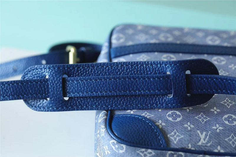 Fan Fashion Lu-Vi bags - 9900