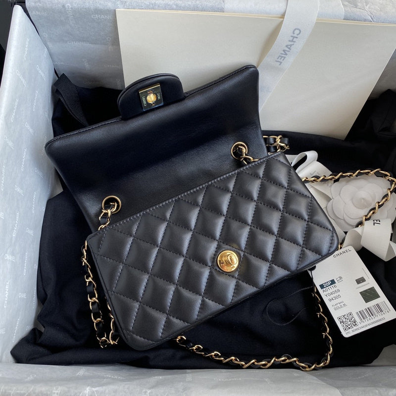 Wellow Bags - Chanel - Bags  - 402