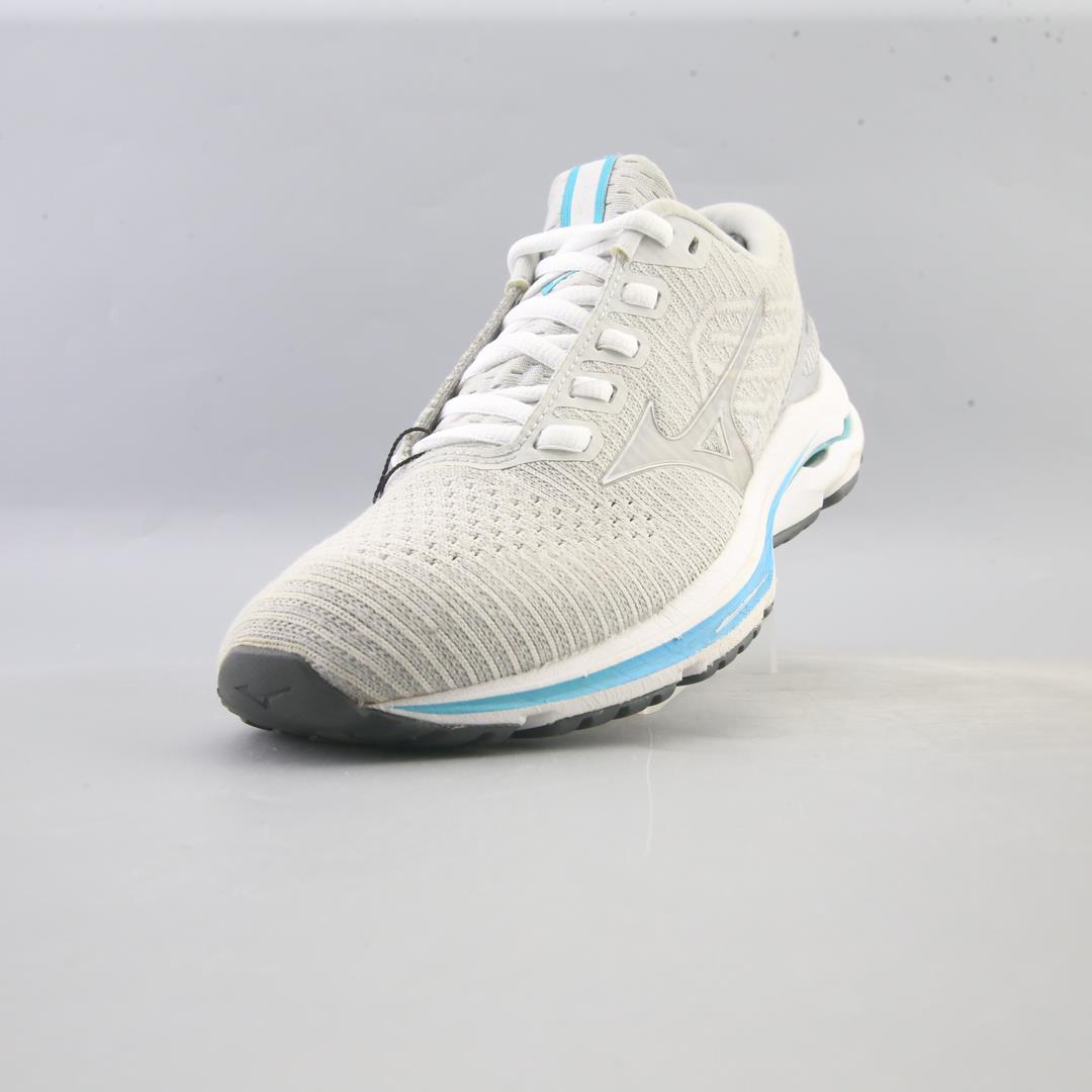 MIZUNO WAVE INSPIRE 18