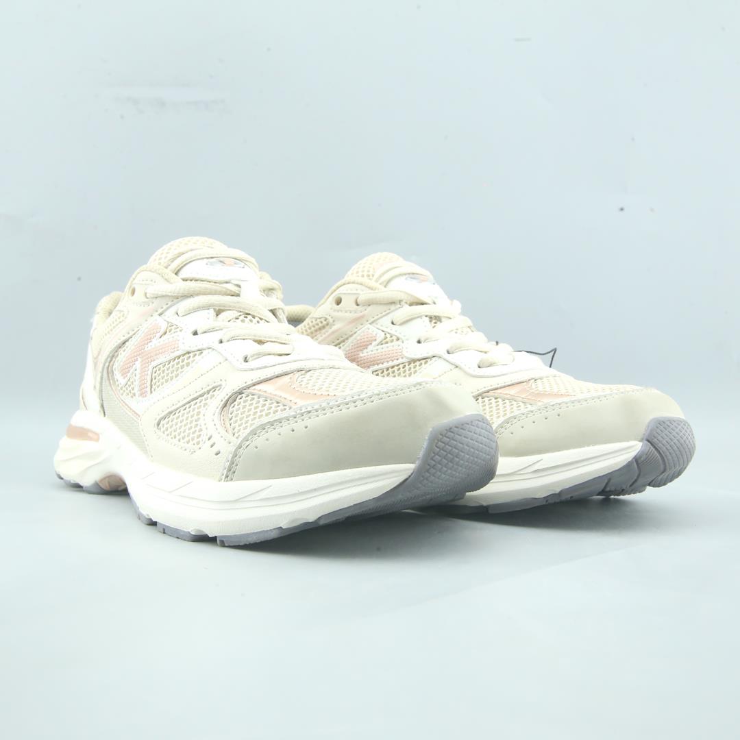 KELME  .
