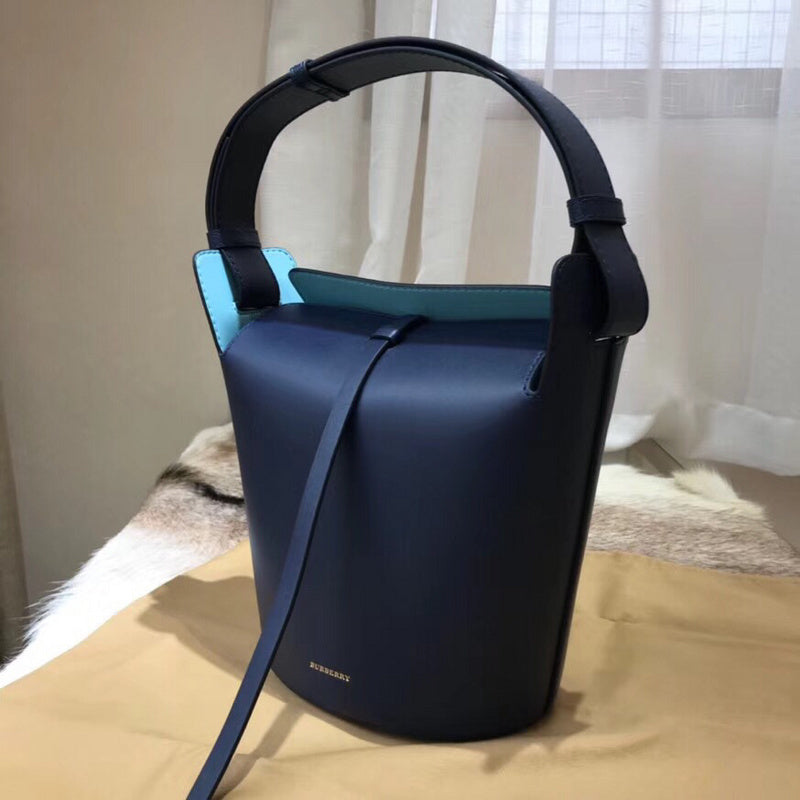 Burberry Bags - Bagsattire   583