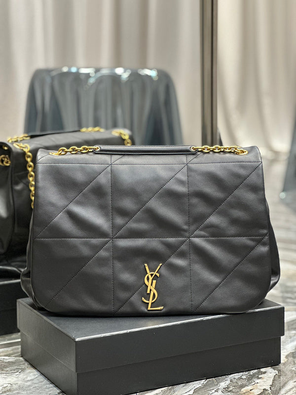 Amelia - YSL Bag - 1933