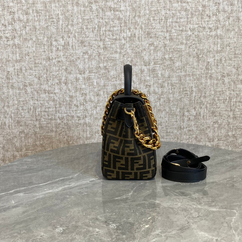 Amelia's Bag Gallery - VAR Bags - 060
