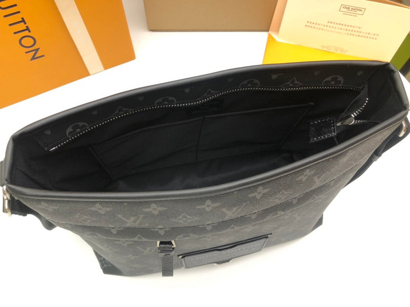 Fan Fashion Lu-Vi bags - 17648