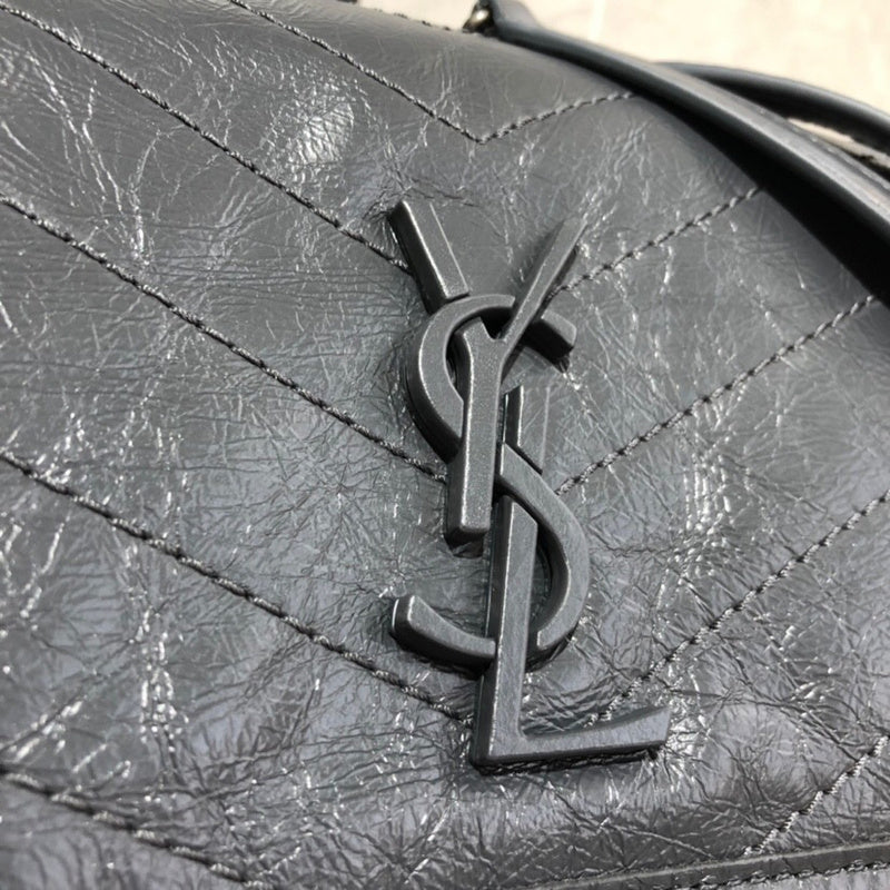 Amelia - YSL Bag - 4050