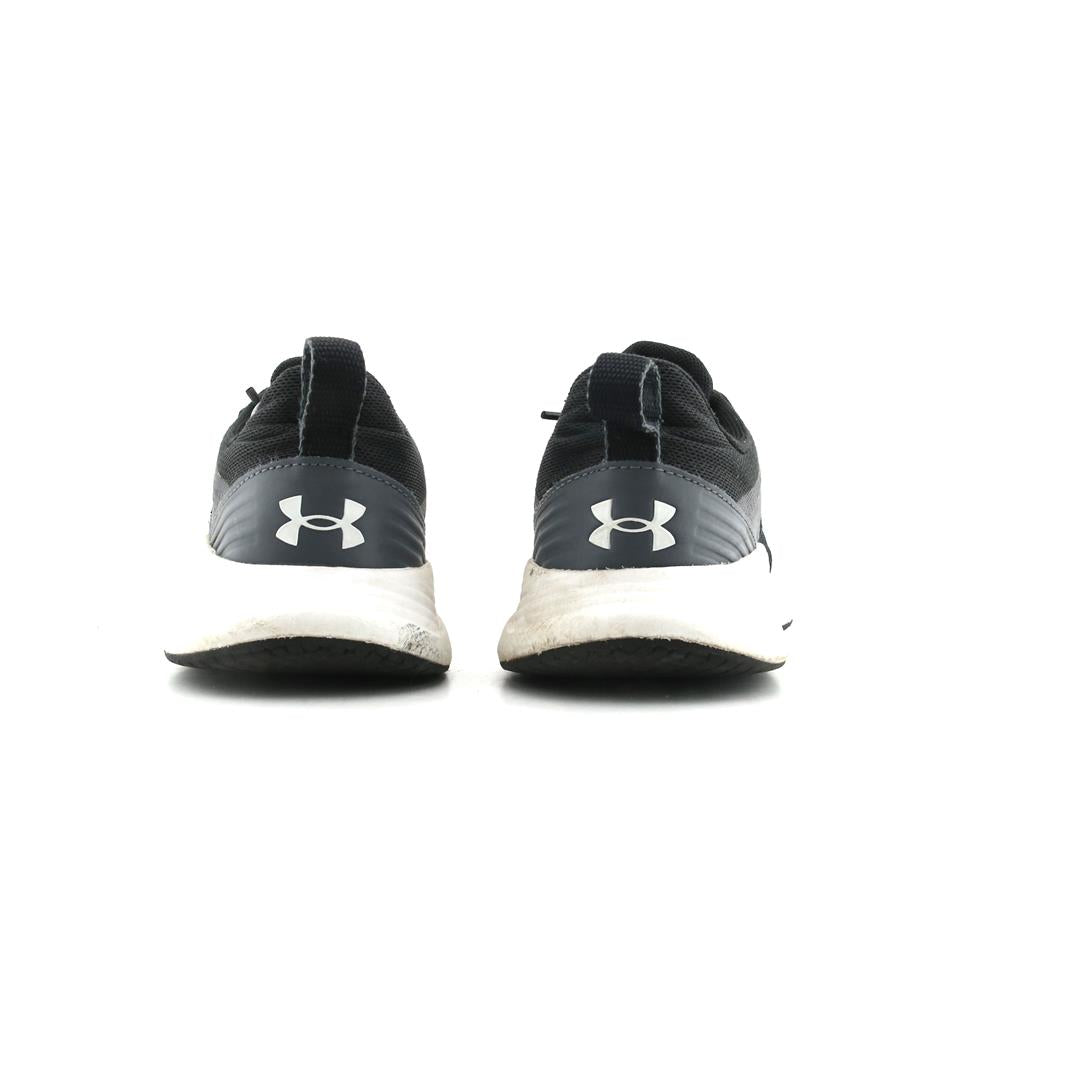 UNDER ARMOUR CHARGED BREATHE 3