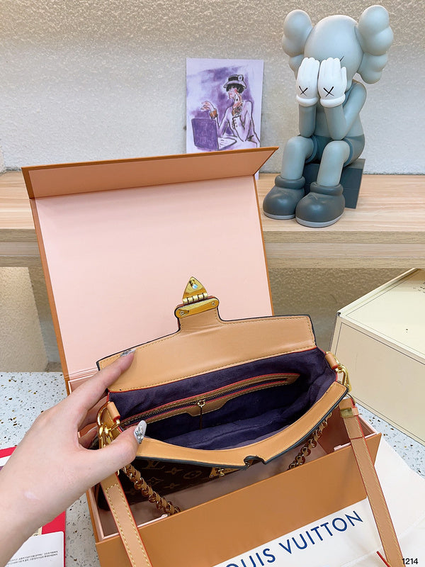 Amelia - LV Bags - 14637