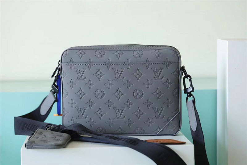 Fan Fashion Lu-Vi bags - 10048