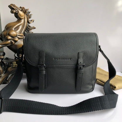 Burberry Bags - Bagsattire   396