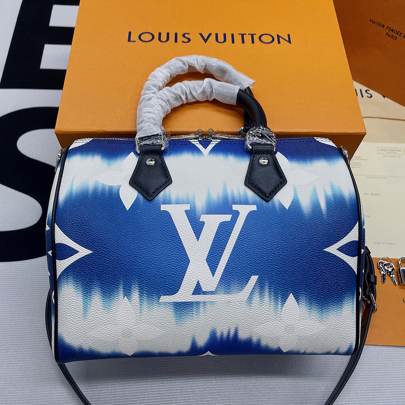 Fan Fashion Lu-Vi bags - 8163