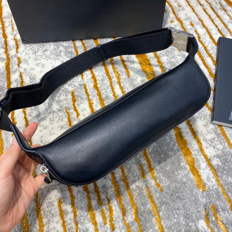 Amelia - YSL Bag - 3830