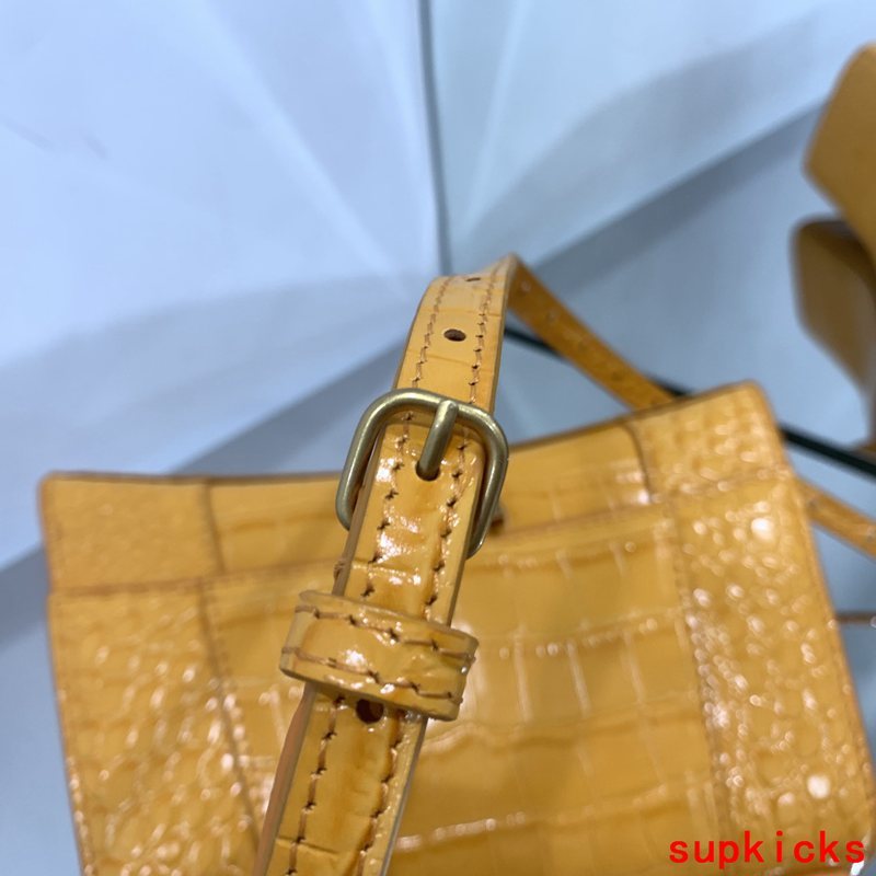 Amelia- BG Hourglass Bags - 138