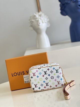Amelia- LOV  Luxury  Wallets - 526