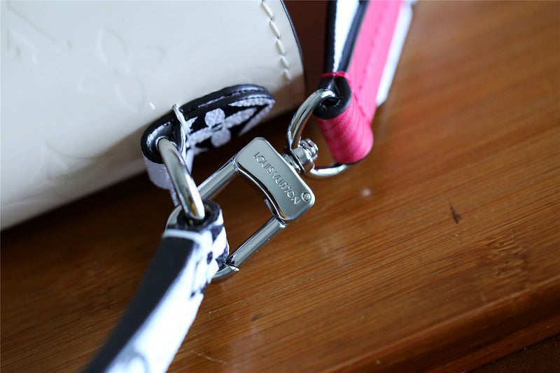 Fan Fashion Lu-Vi bags - 8049