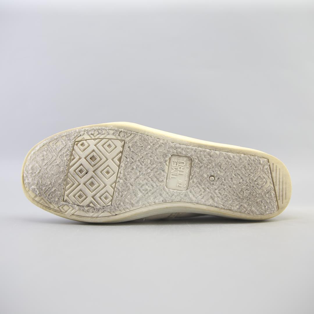 TIME AND TRU MEMORY FOAM